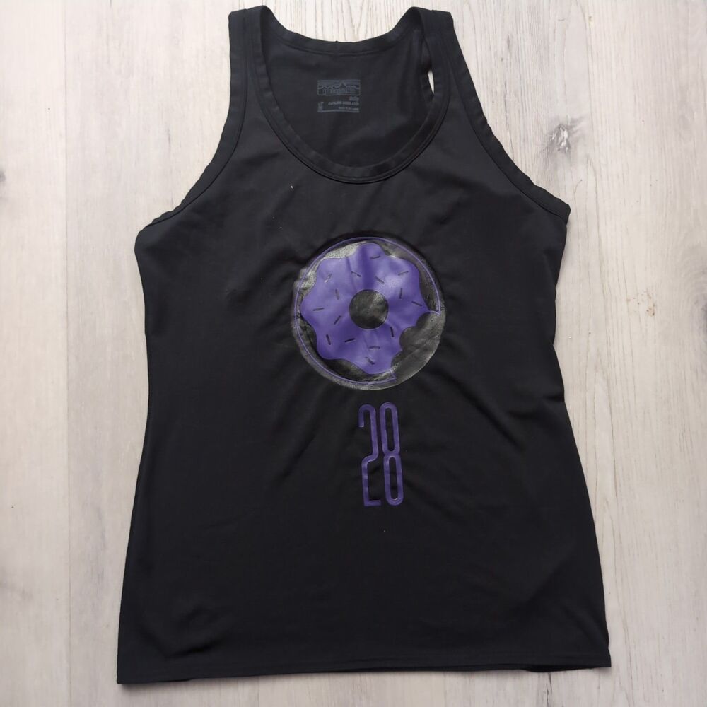 Patagonia Tank Top Women's Medium Capilene Baselayer Daily Added Donut Graphic